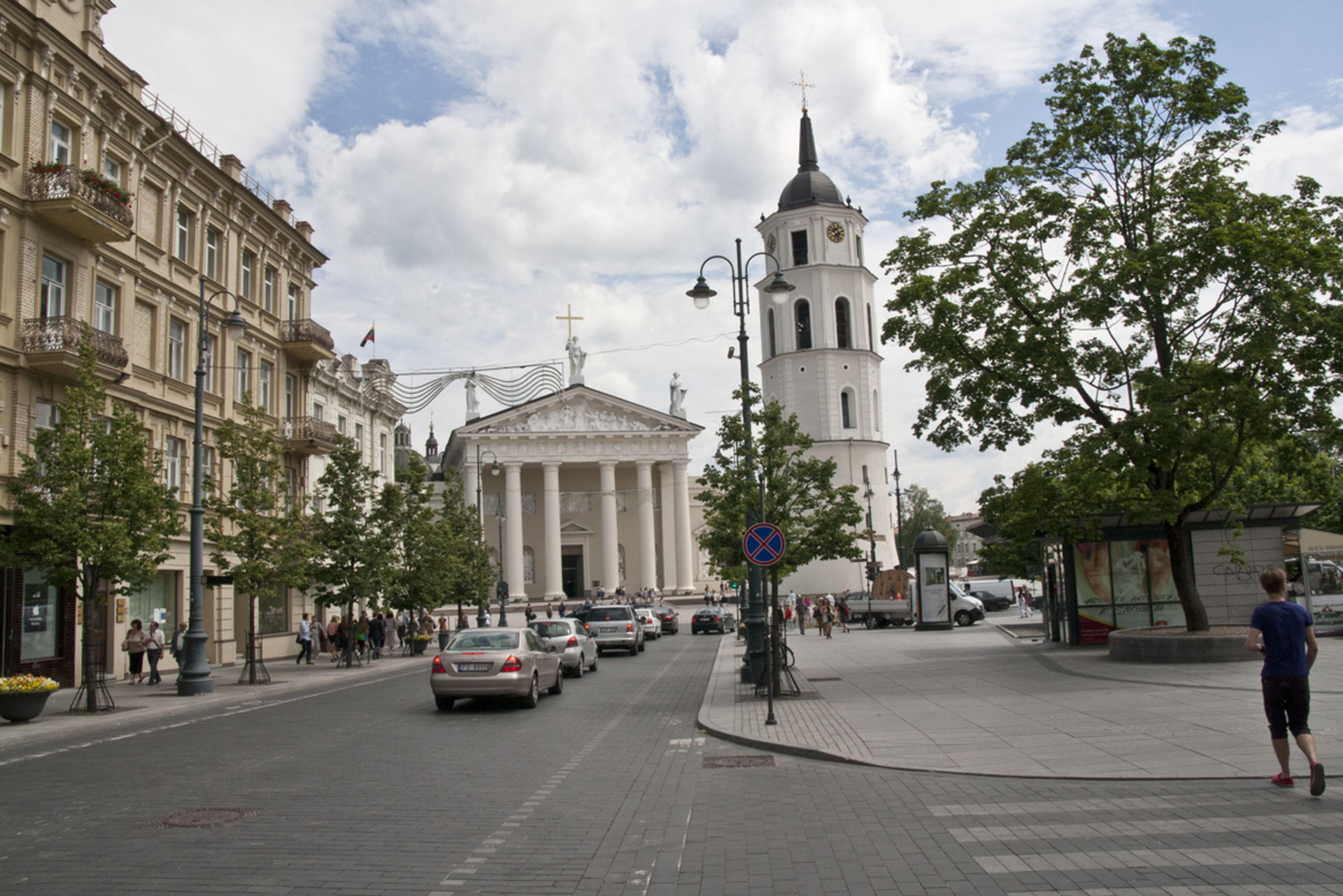 Widok na Katedrę Wileńską (kościół pw. św. Stanisława i św. Władysława)